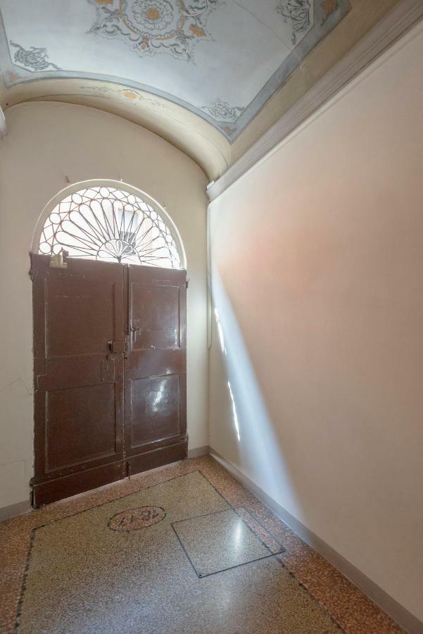 New Loft In The Heart Of Bologna 2 Appartement Buitenkant foto