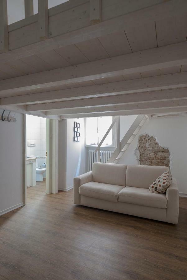 New Loft In The Heart Of Bologna 2 Appartement Buitenkant foto